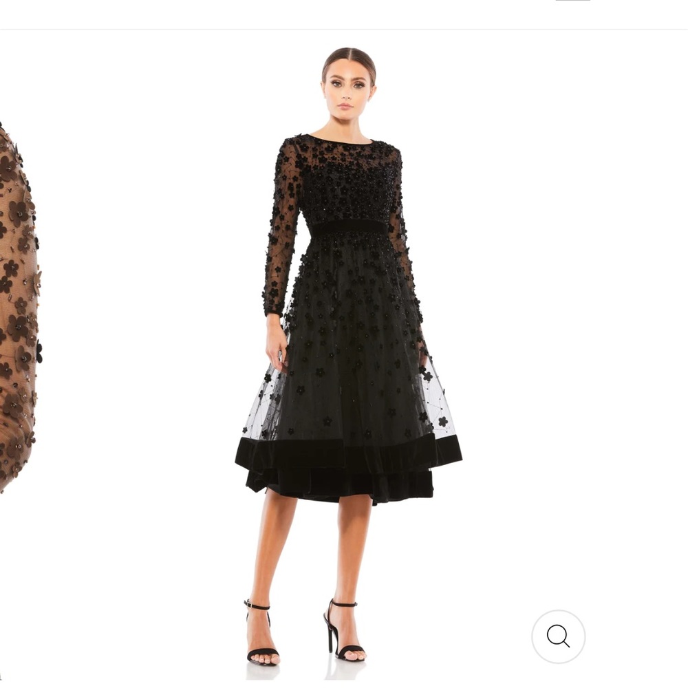 Macduggal dress size 4 NWT black